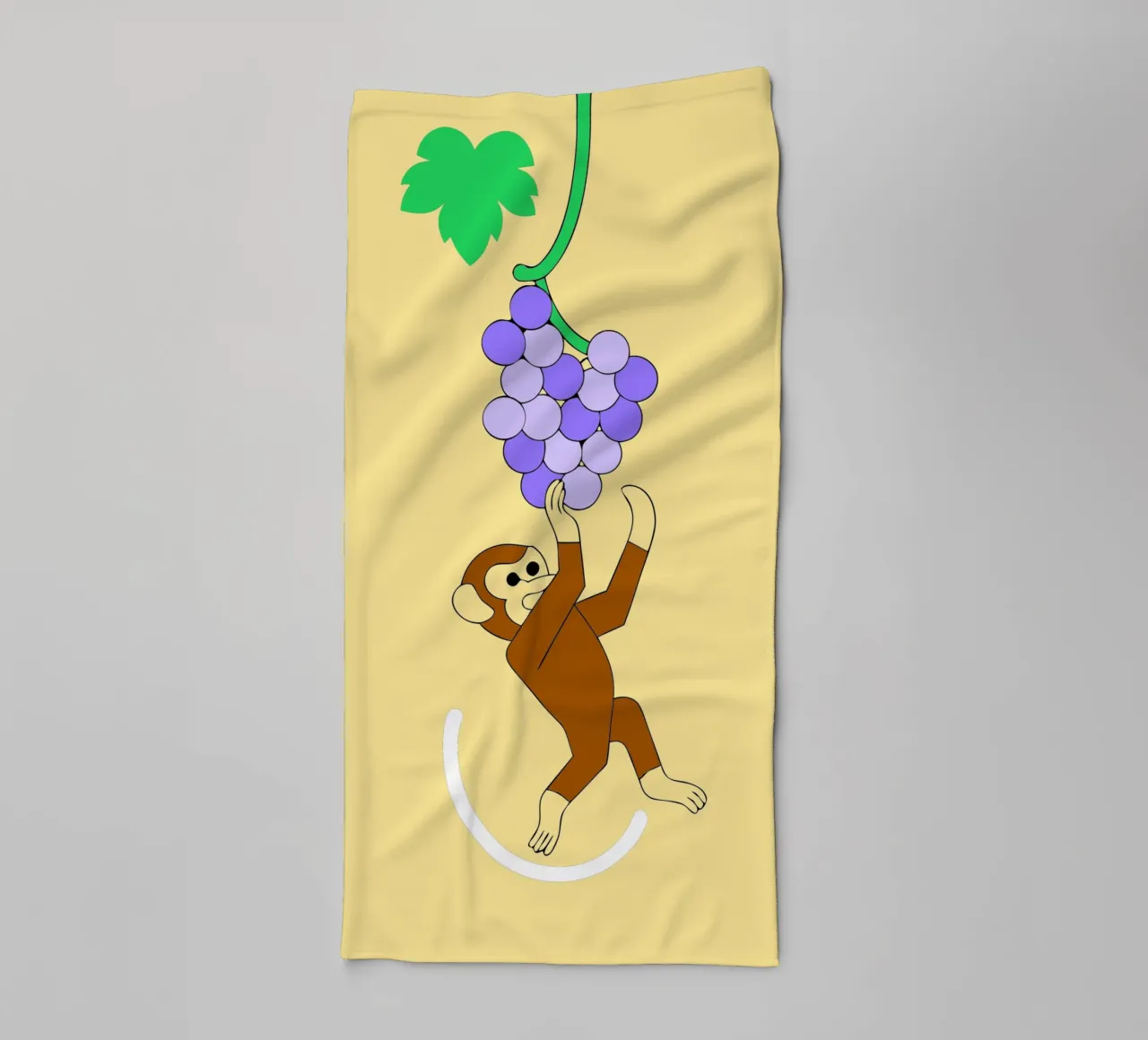 Affe und Weintrauben Handtuch von OUR SHOP