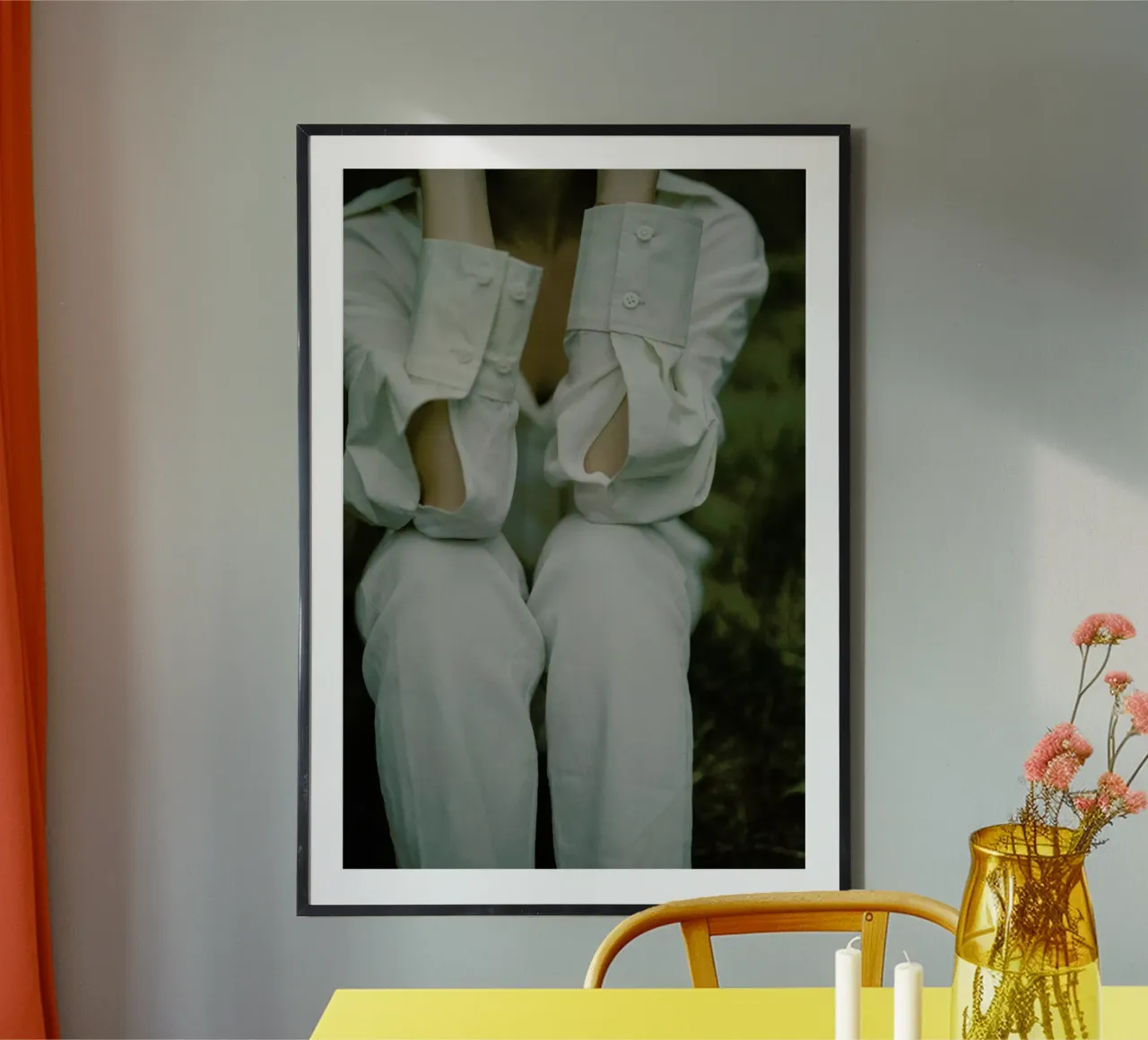 Buttons poster da Chris Abatzis