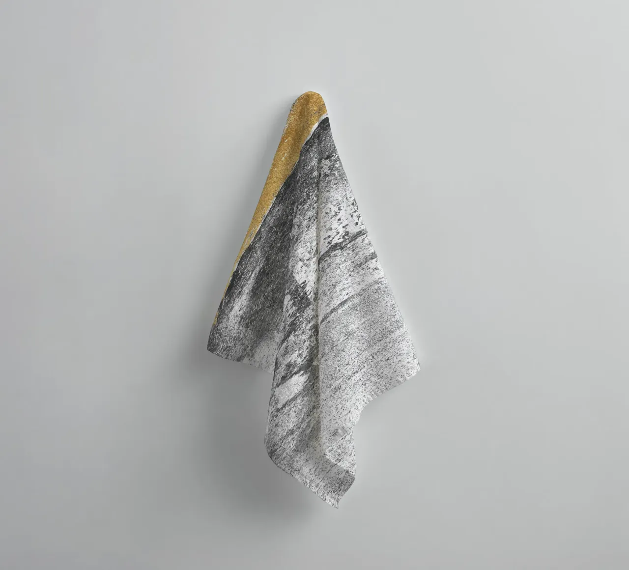 abstract art gray texture gold 2 Handtuch von vintageshop