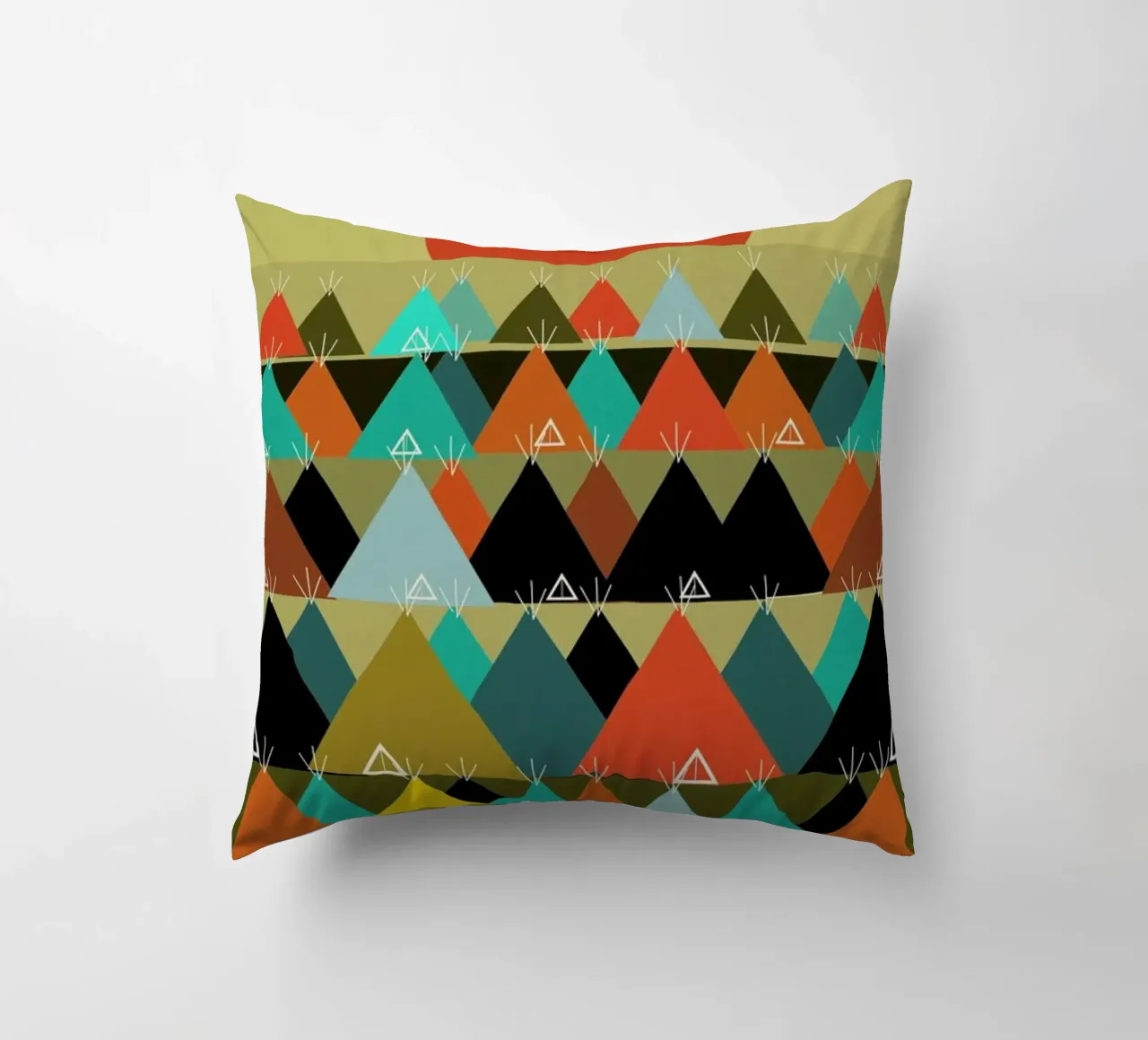 tipi moon cuscino da Brian Buckley