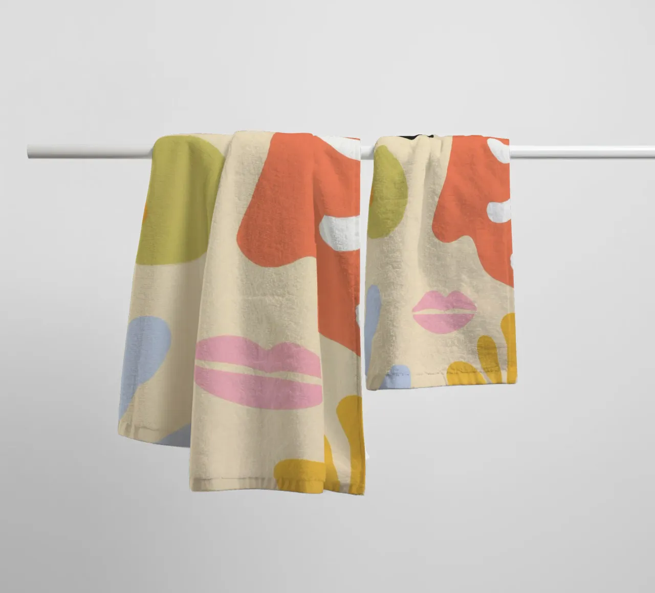 The gaze of the muse | Matisse's Echo towel by Autofocus