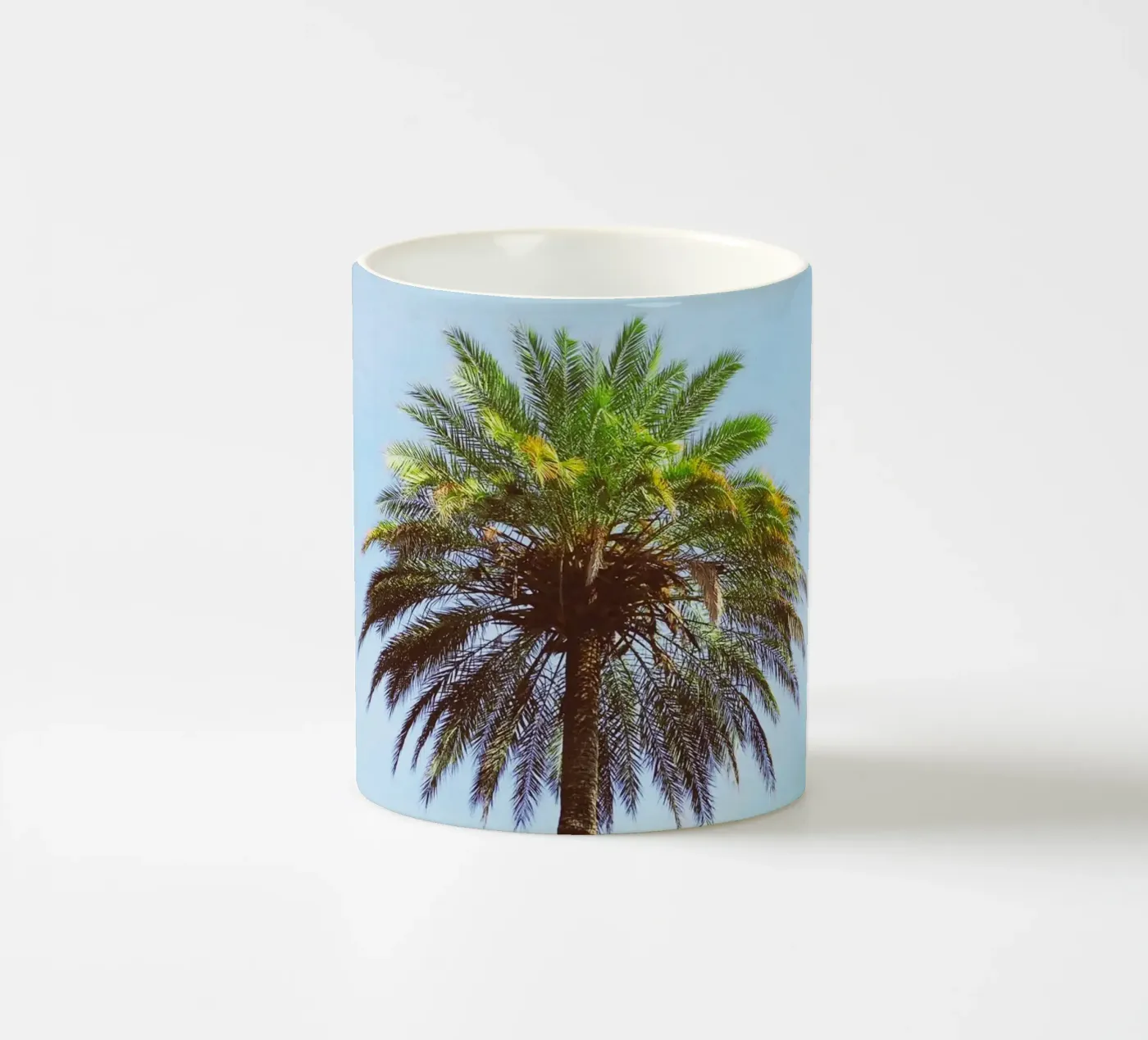 Palm Tree Keramik Tasse von Cassia Beck Photography