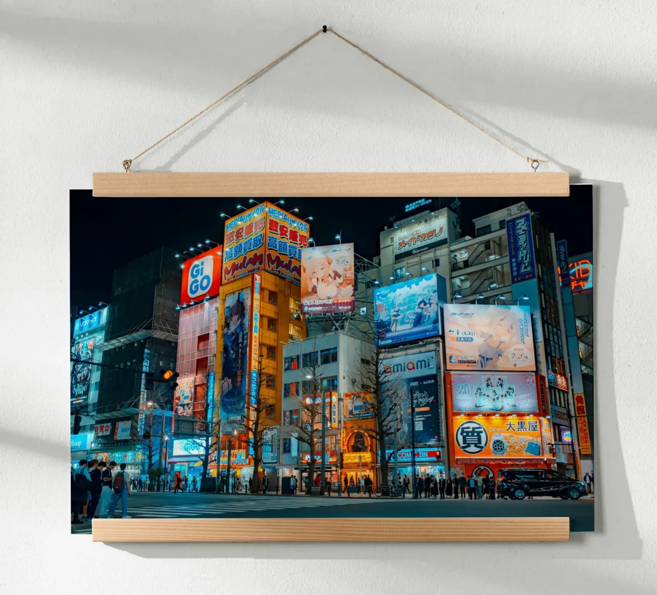 Luces de neón de Akihabara, Tokio poster de Marcel Bisig