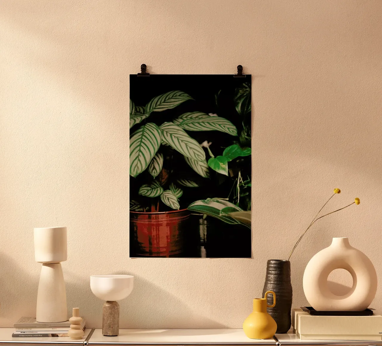 Analog Series The Plant Shop poster con telaio in legno da Sebastian Hilgetag