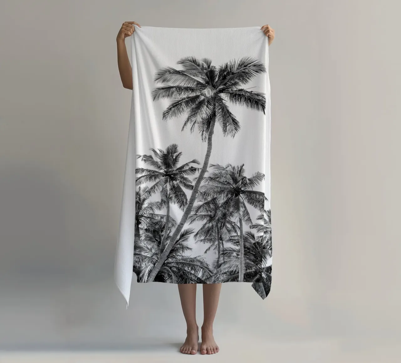 Palm trees on a tropical island telo mare da photolovers