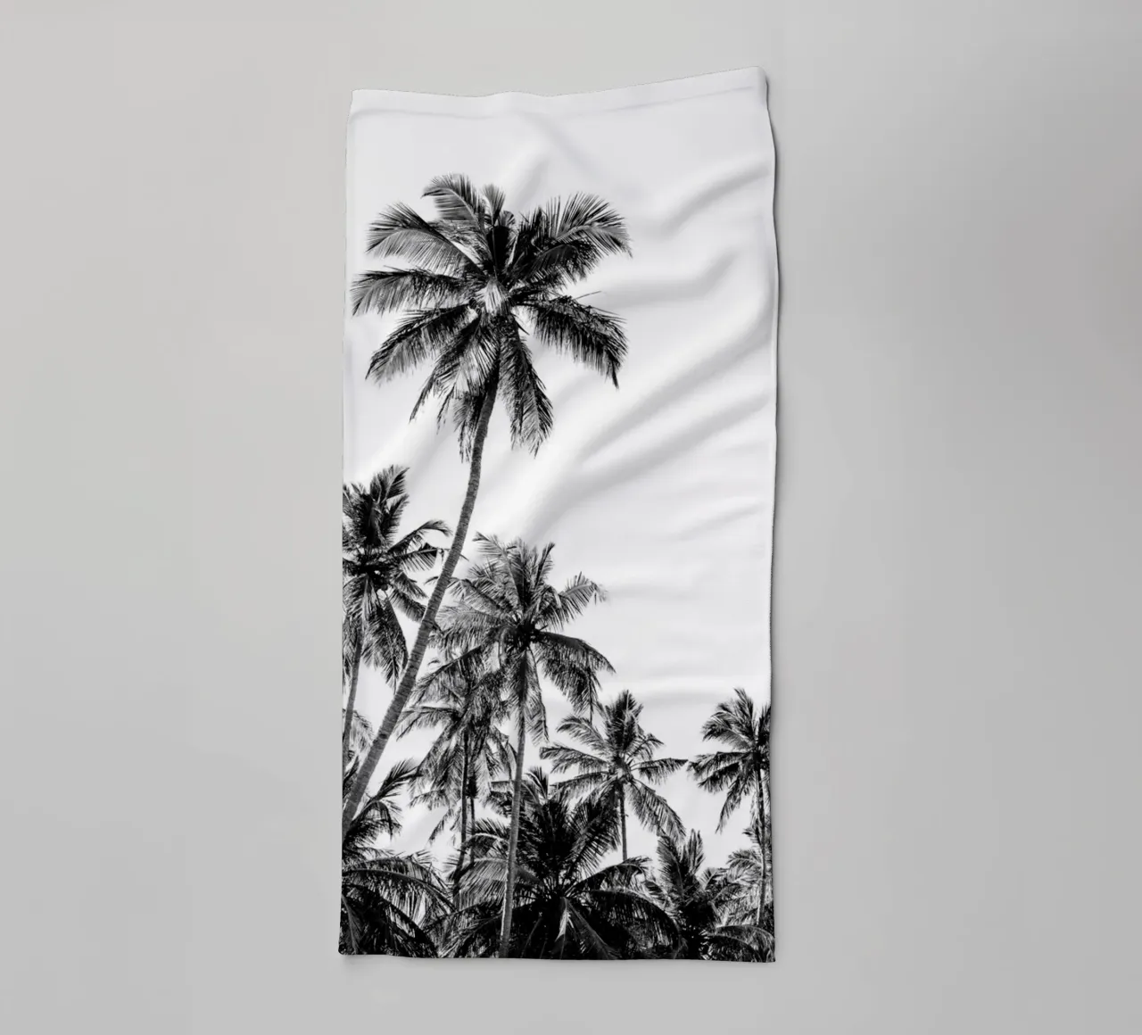Tropical trees in Sri Lanka asciugamano da bagno da photolovers