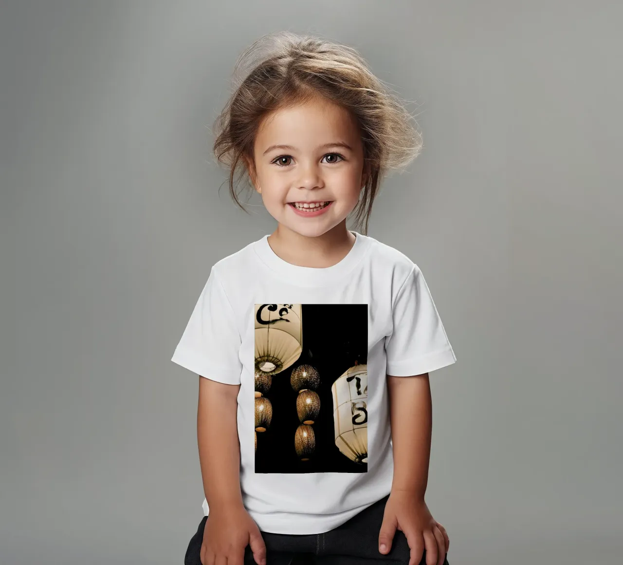 Balloons Kinder T-Shirt von Sebastian Hilgetag