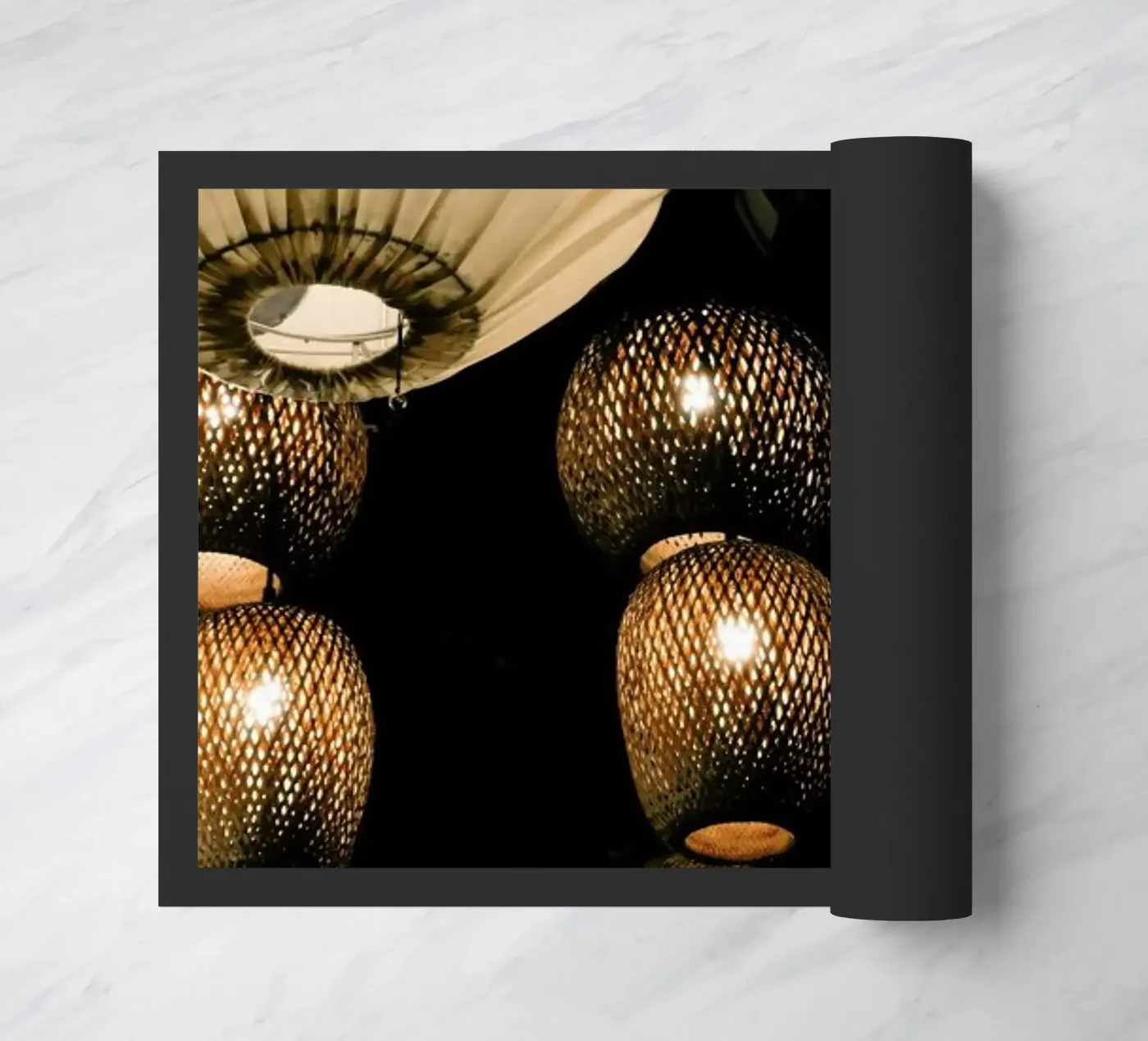 Balloons doormat by Sebastian Hilgetag