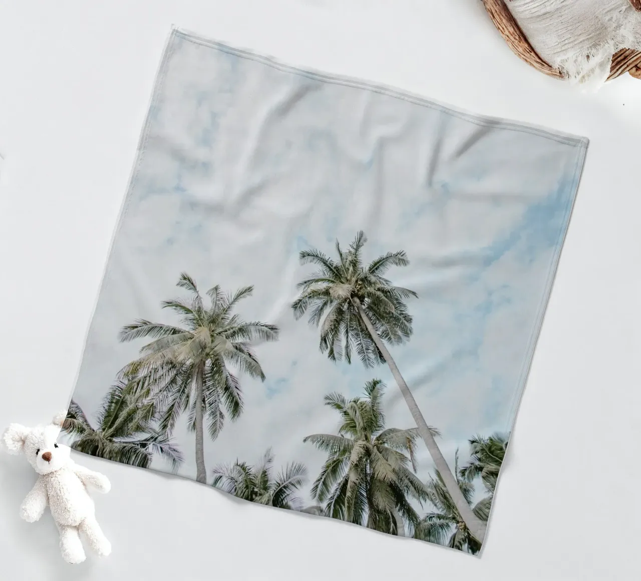 Tropical view from the beach coperta in pile da photolovers