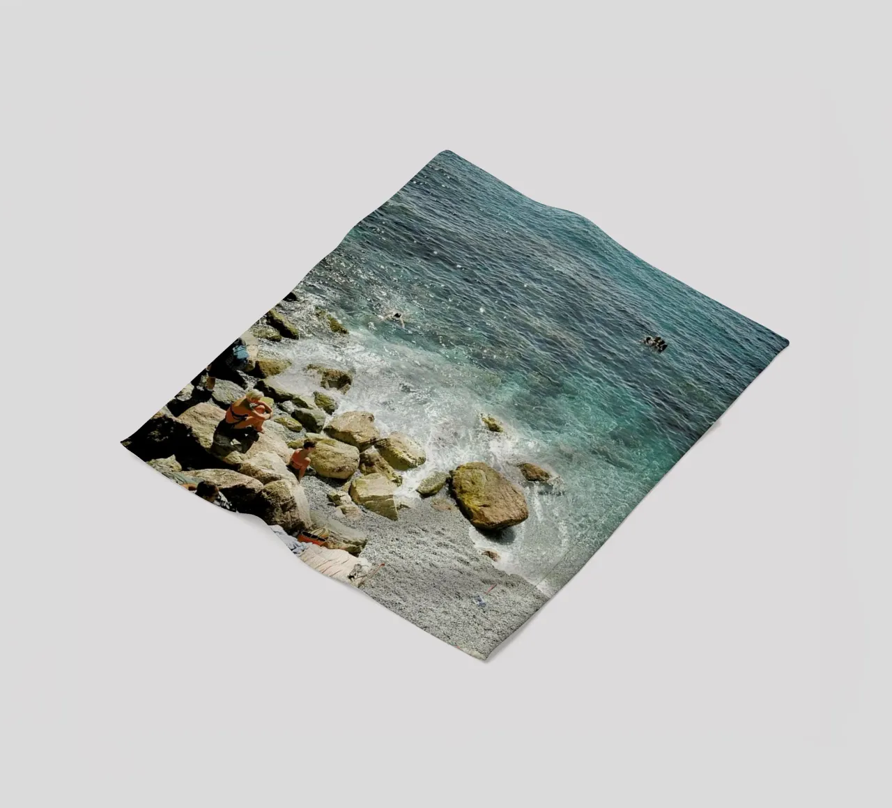 Tuscan Beach coperta in pile da Chris Abatzis