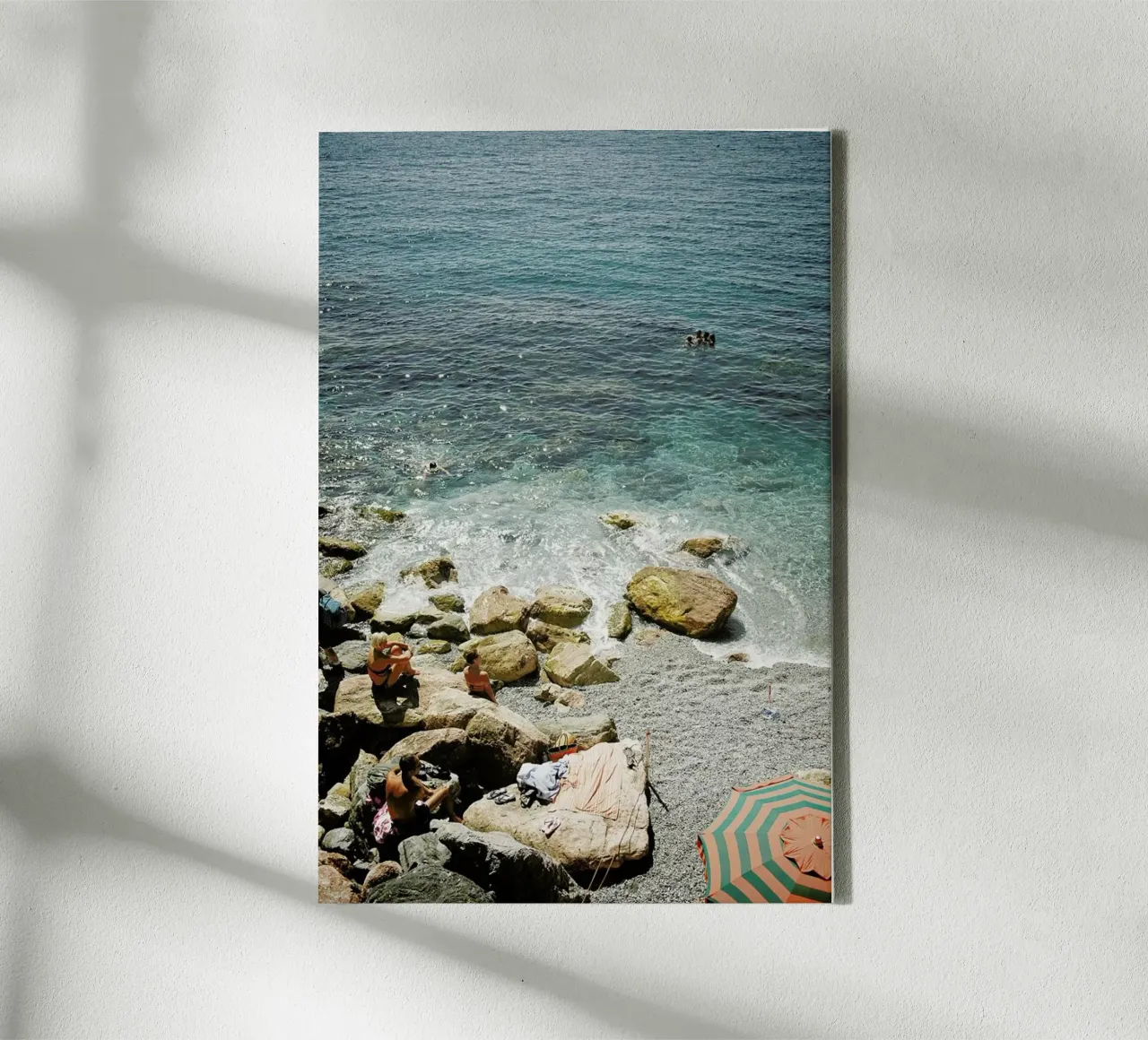 Tuscan Beach tela con Cornice a cassetta da Chris Abatzis