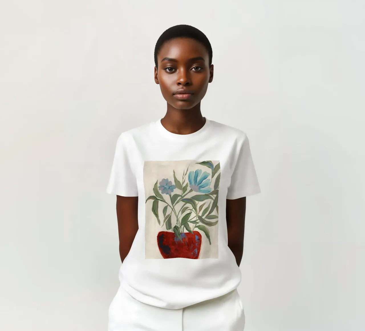 Fiori astratti e pittorici t-shirt da Nikitajariwala