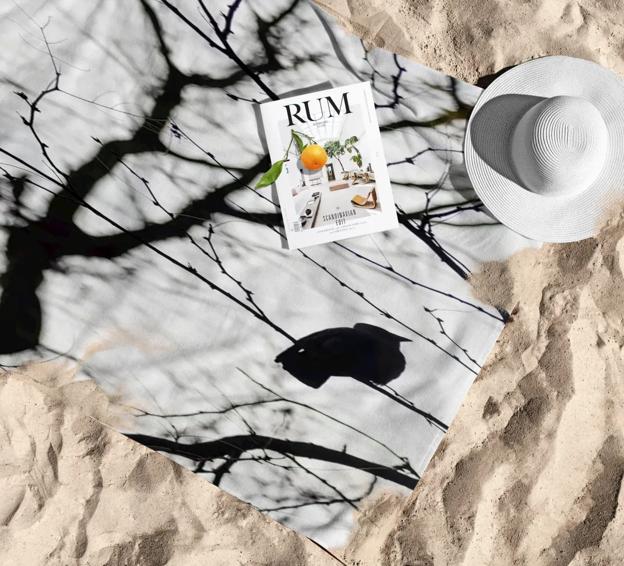 Bird in a tree telo mare da photolovers