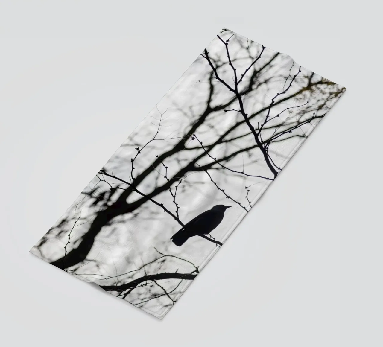 Bird in a tree telo mare da photolovers