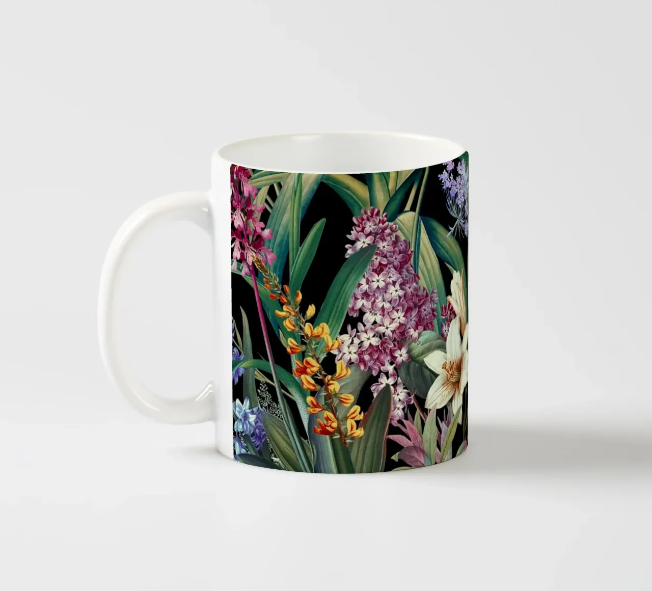 Isolated Blooms II Night tazza in ceramica da burcukorkmazyurek