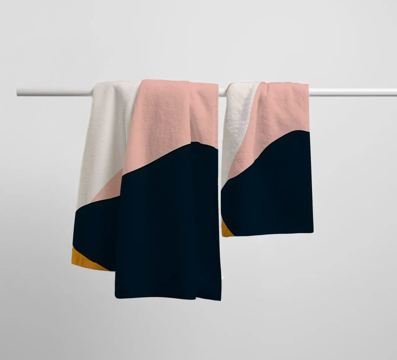 Geometric Abstraction Handtuch von Hey Vincent