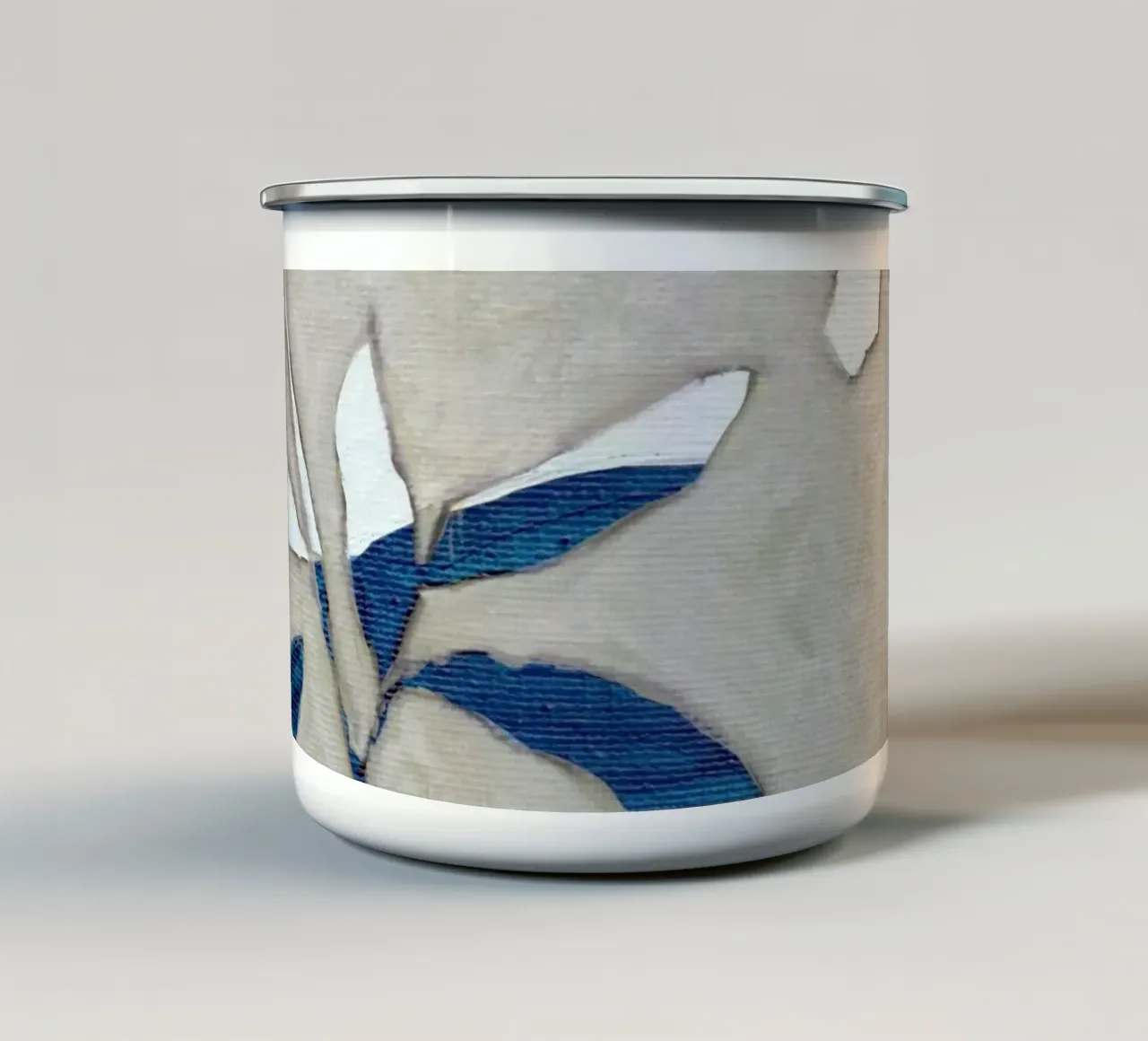 Fogliame astratto tazza in smalto da Nikitajariwala