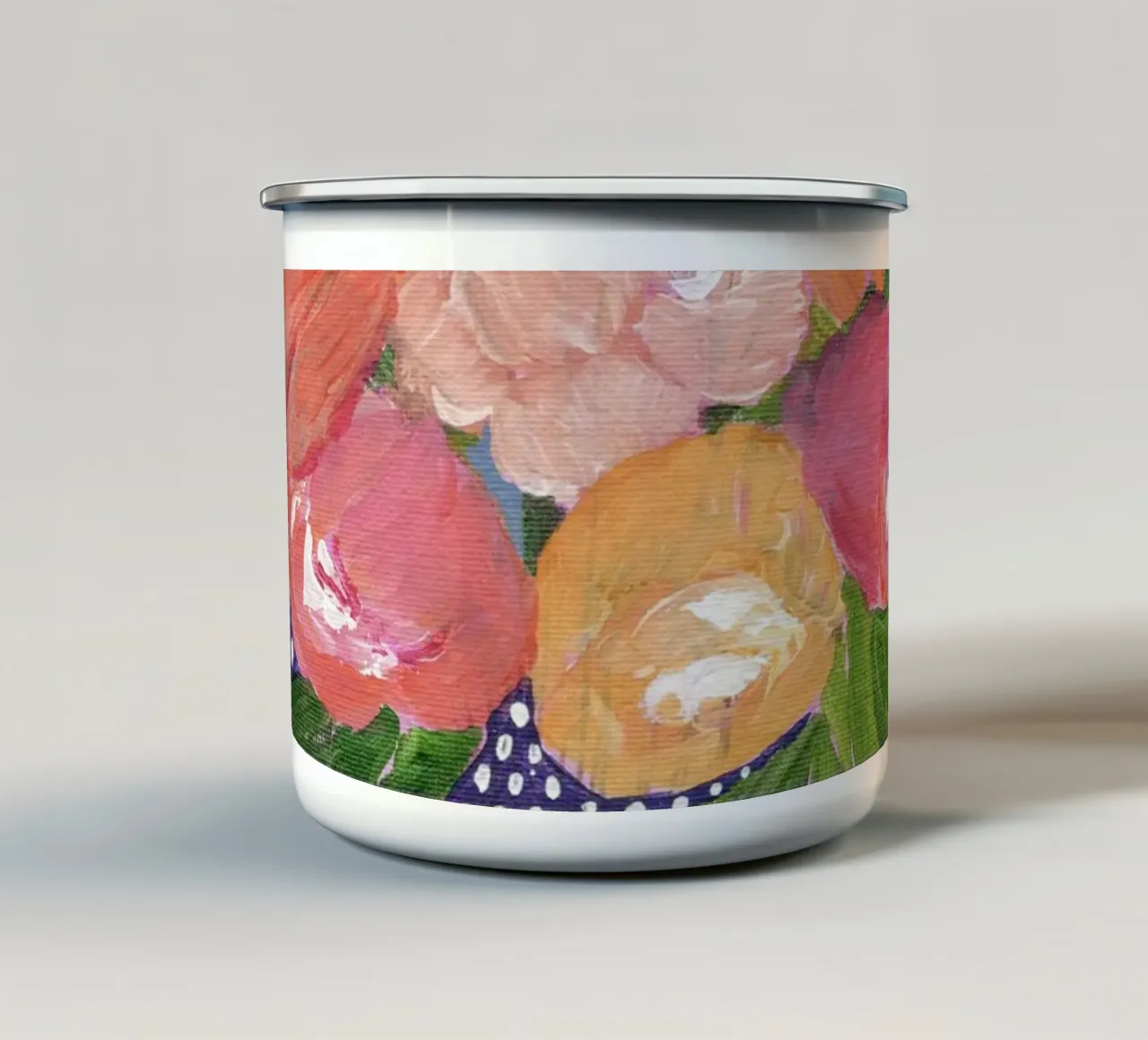 Fiori in acrilico colorati tazza in smalto da Nikitajariwala