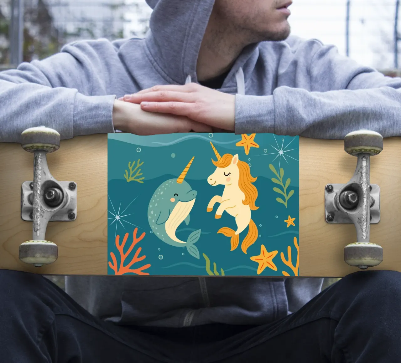 Une douce licorne des mers et un joyeux narval autocollant de namosh