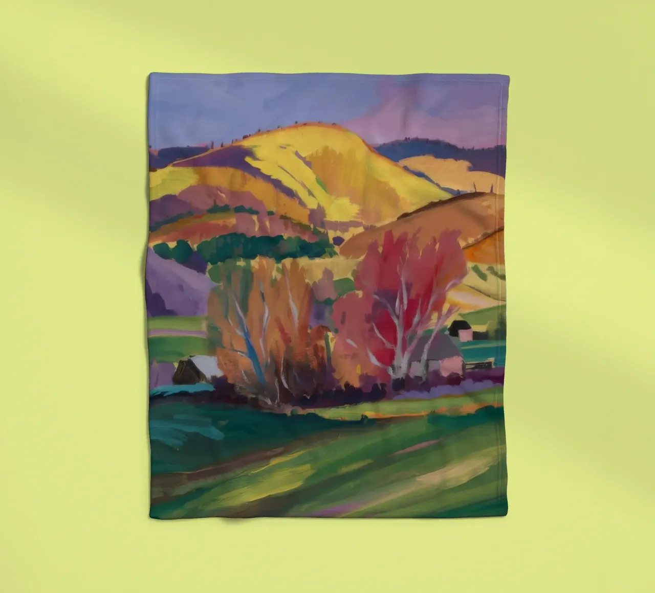Curva della collina d'oro coperta in pile da Radiance Landscape