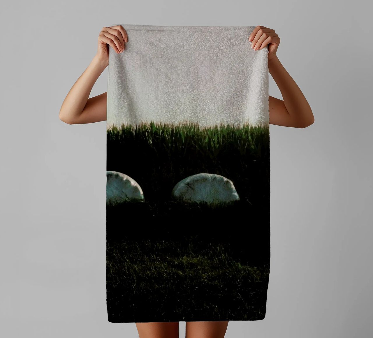 Analog Series Fields At Sundown asciugamano da bagno da Sebastian Hilgetag