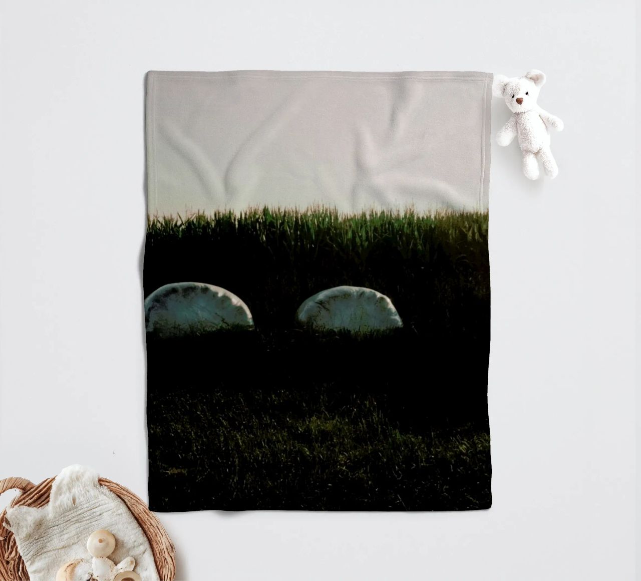 Analog Series Fields At Sundown coperta in pile da Sebastian Hilgetag