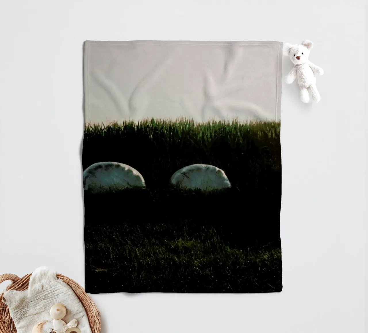 Analog Series Fields At Sundown coperta in pile da Sebastian Hilgetag