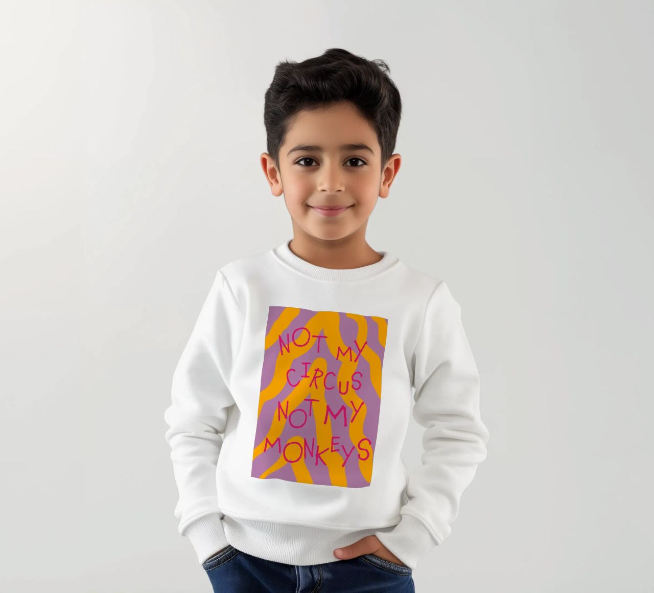not my circus not my monkeys. felpa bambino da FRICKE DESIGN