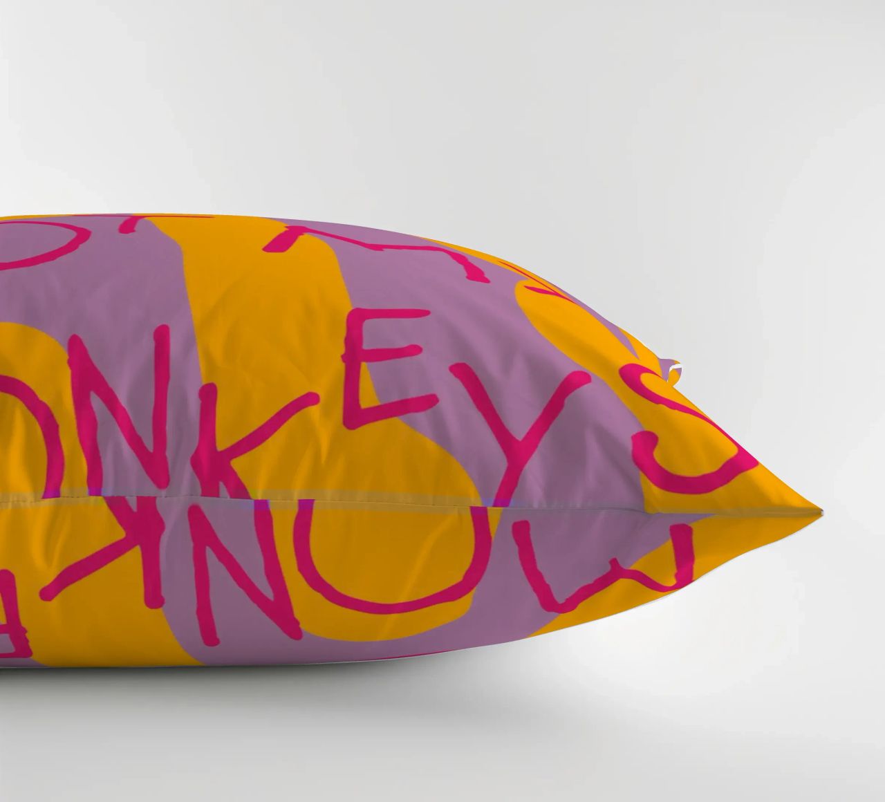 not my circus not my monkeys. cuscino da FRICKE DESIGN
