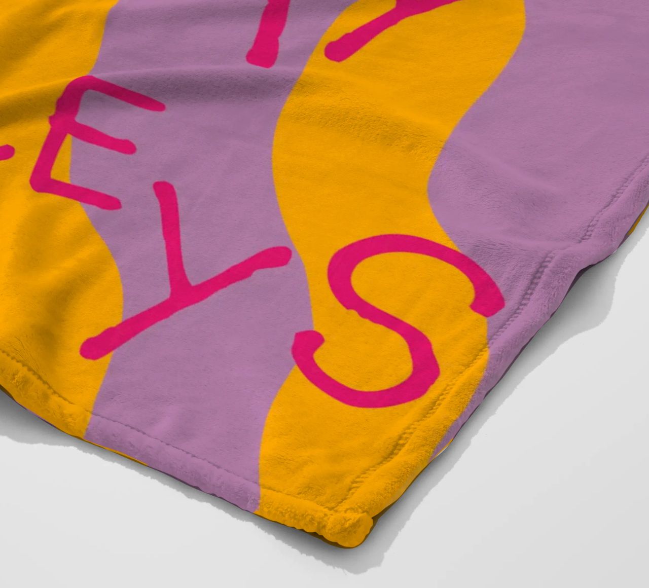 not my circus not my monkeys. Fleecedecke von FRICKE DESIGN