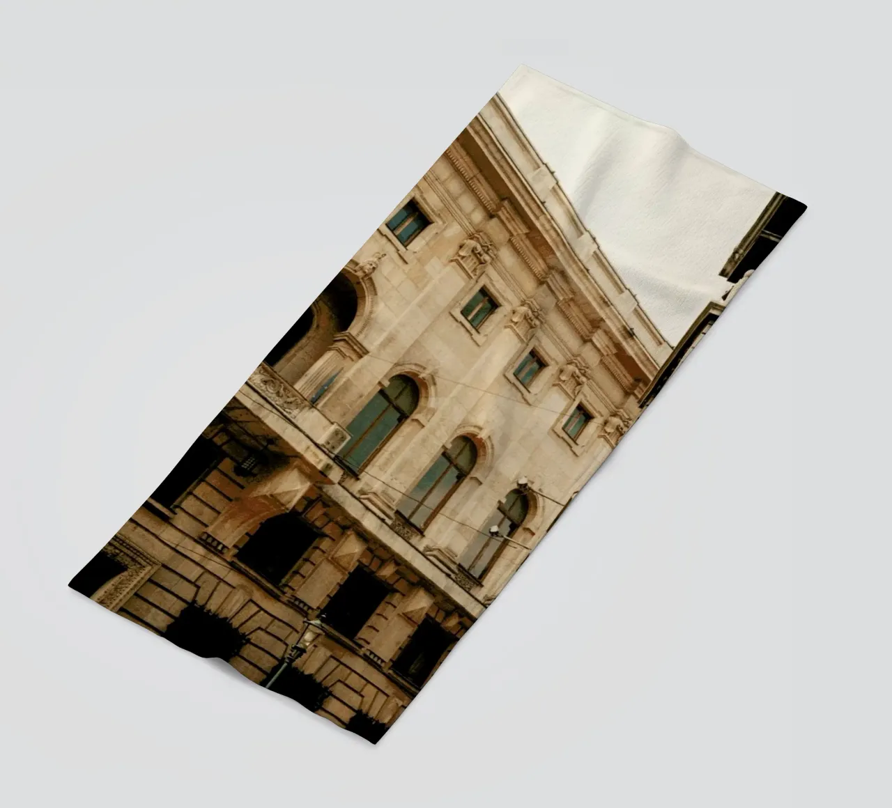 Analog Series Old Buildings telo mare da Sebastian Hilgetag