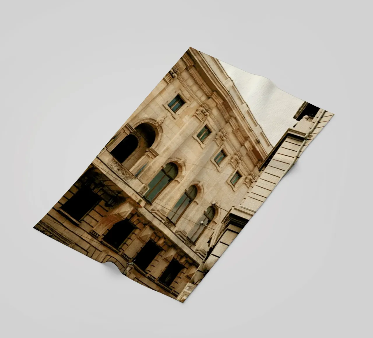 Analog Series Old Buildings telo mare da Sebastian Hilgetag