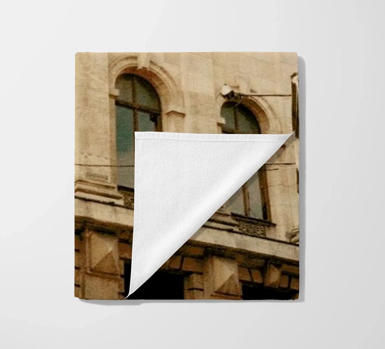 Analog Series Old Buildings telo mare da Sebastian Hilgetag
