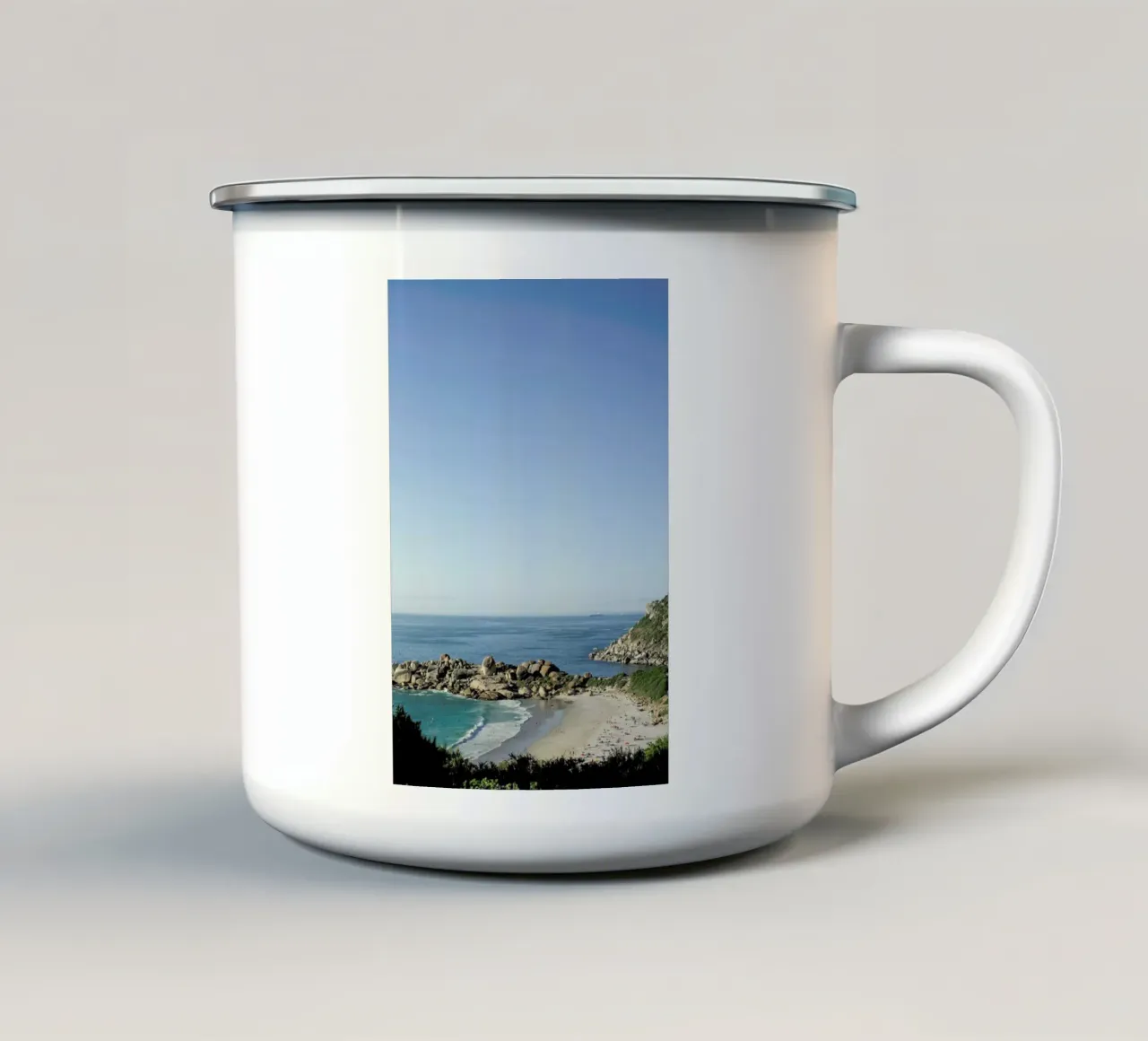 Llundadno 02 tazza in smalto da Shot By Clint