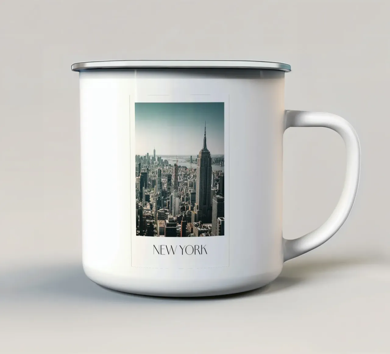 NEW YORK tazza in smalto da Flo Klein