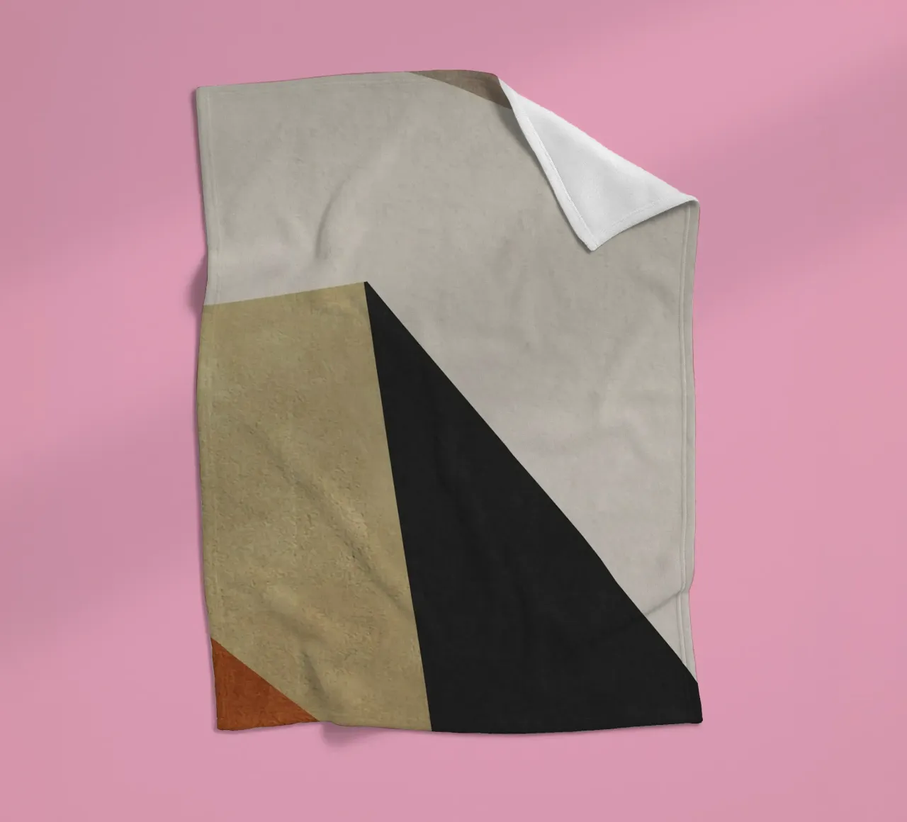 geometric art triangle 2 coperta in pile da vintageshop