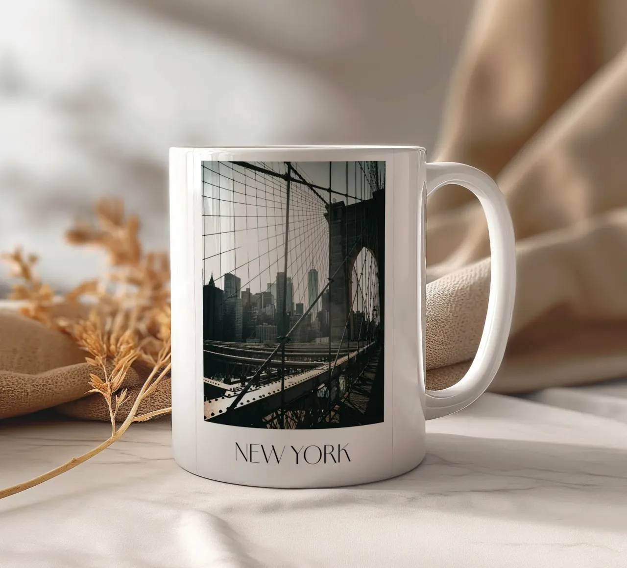 NEW YORK tazza in ceramica da Flo Klein