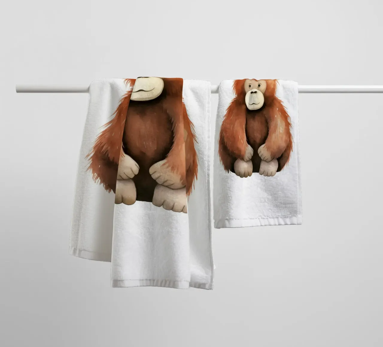 Stampa acquerellata di un cucciolo di orango - Arte vivaistica della giungla asciugamano da bagno da ClubArt