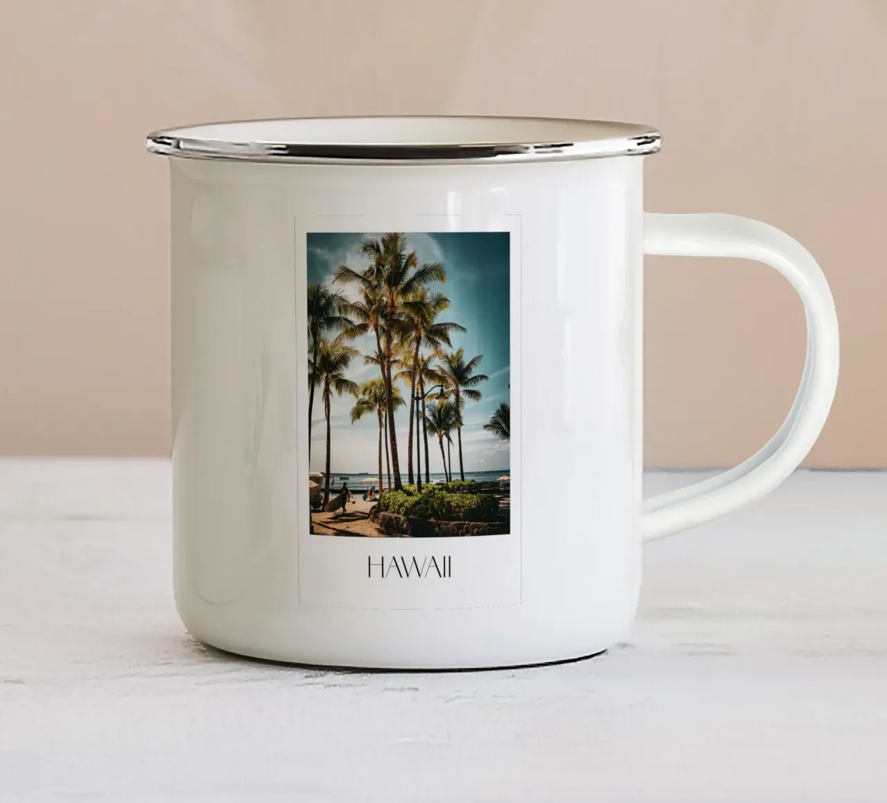 Hawaii tazza in smalto da Flo Klein