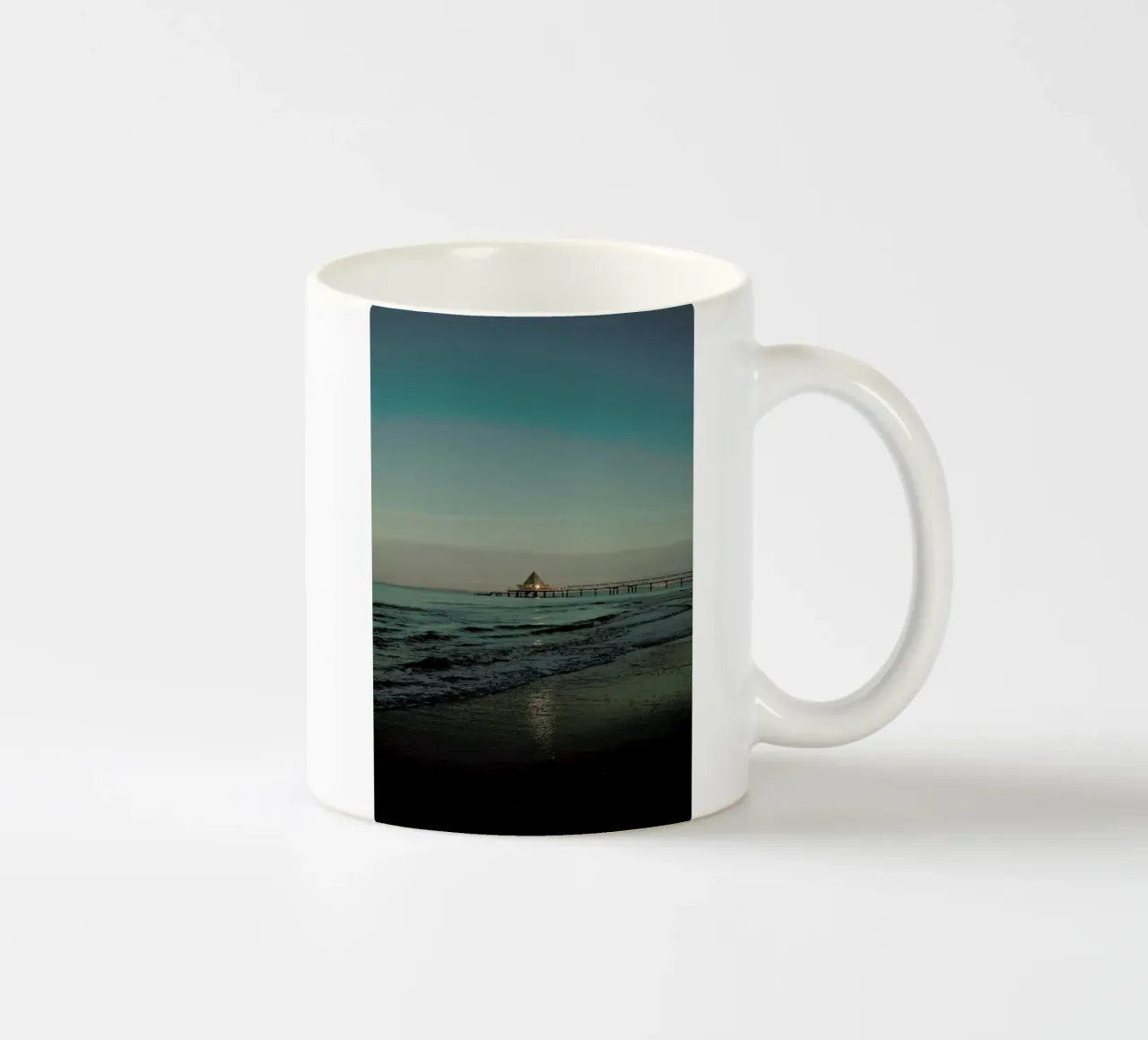 Sundown At The Bridge tazza in ceramica da Sebastian Hilgetag