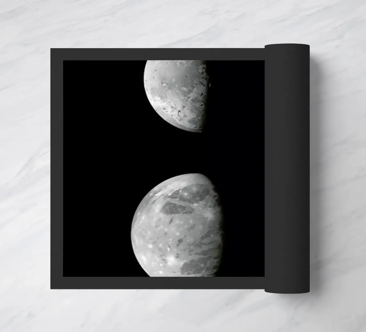 Jupiter's Moons zerbino da Vintage by JUNIQE