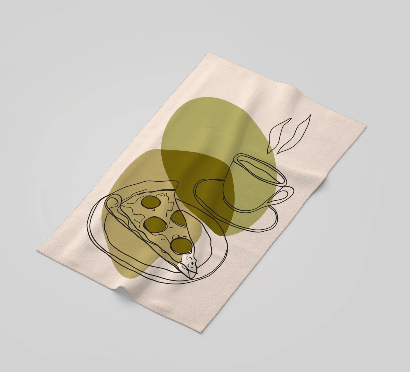 Coffee and Pizza Strandtuch von RELAXING TOUCH