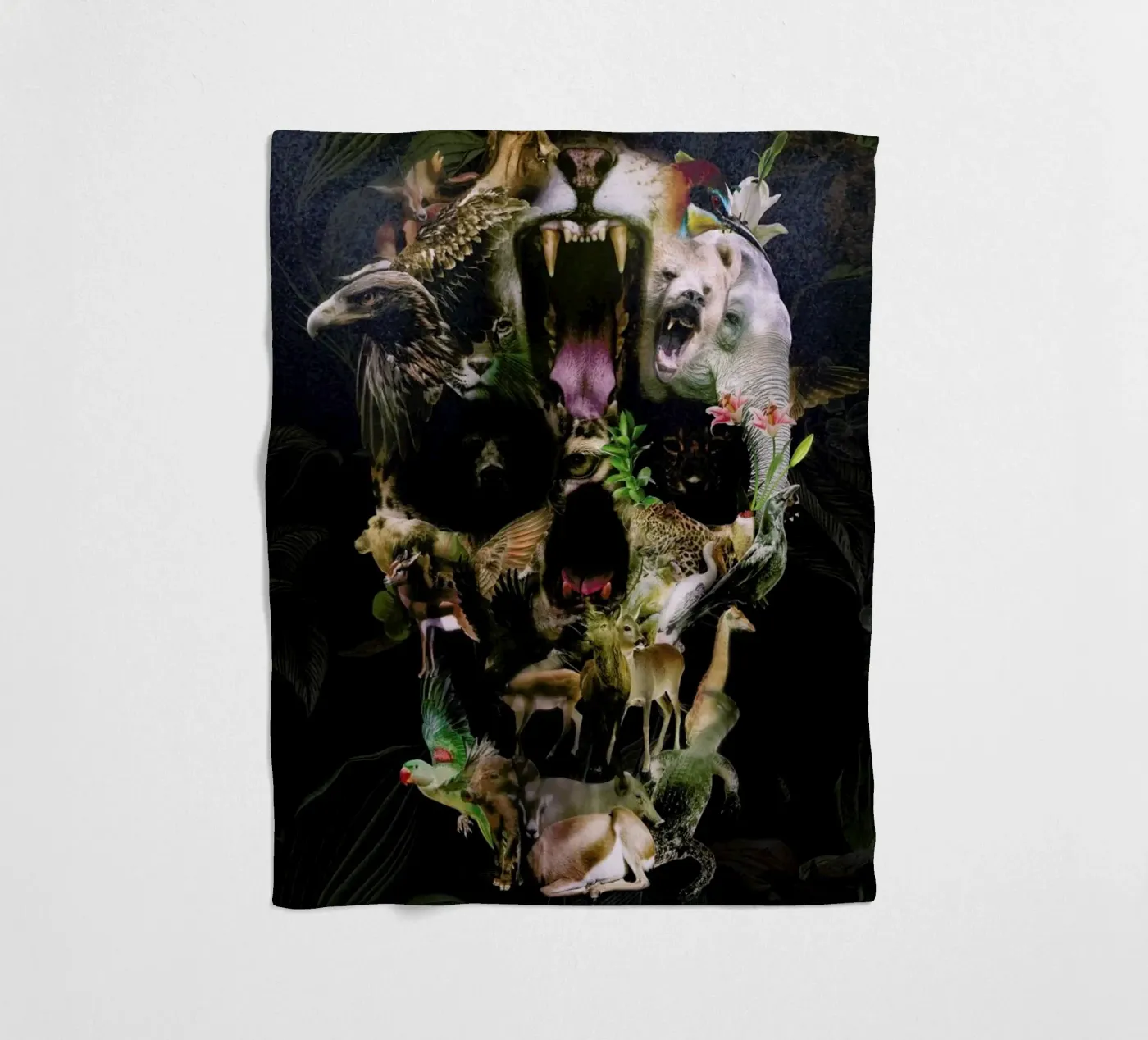 Kingdom Fleecedecke von Ali Gulec