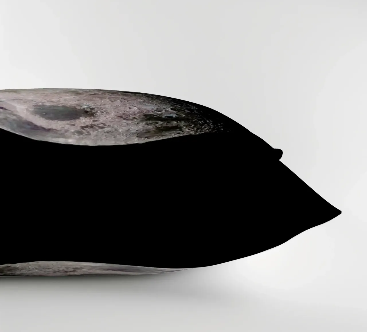 The Moon cuscino da Vintage by JUNIQE