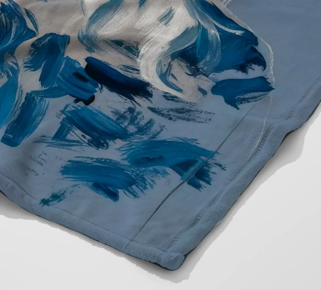 Sguardo al flusso di platino coperta in pile da Vivid Reverie