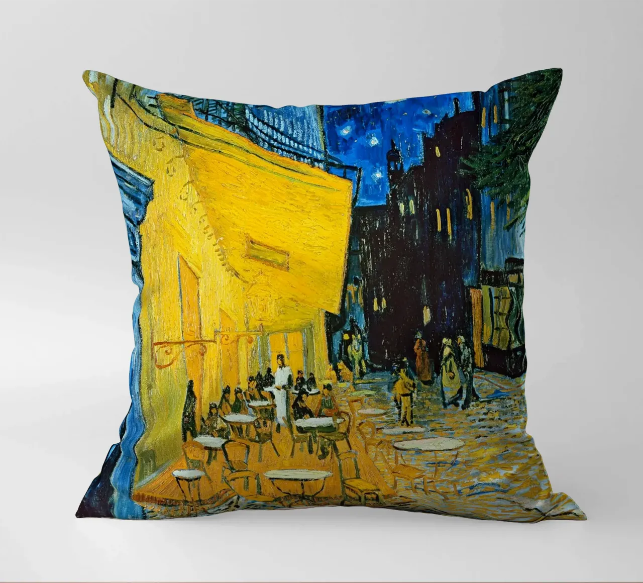 Terrazza di un caffè di notte - Vincent van Gogh cuscino da Sylviepaint