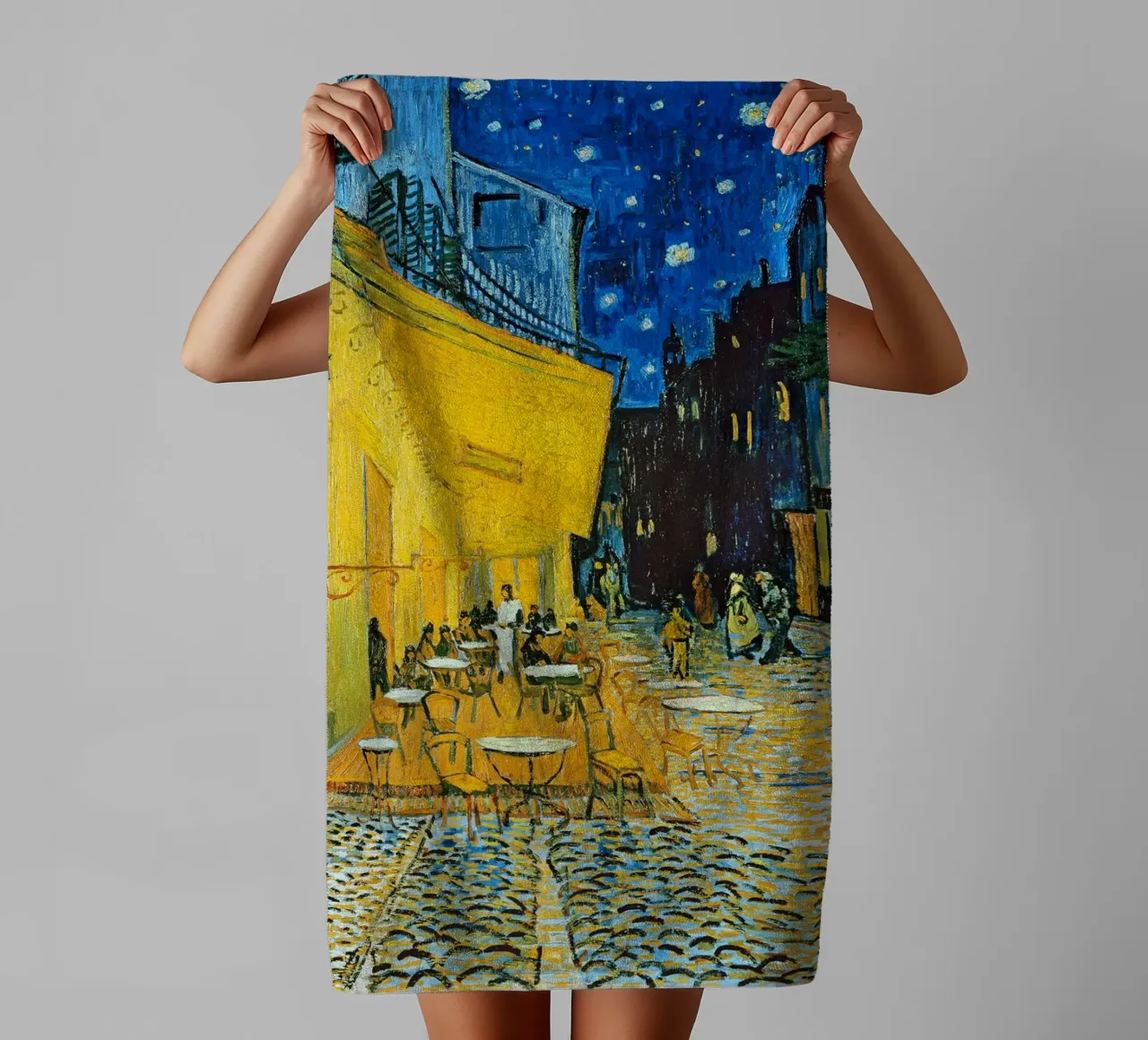 Terrazza di un caffè di notte - Vincent van Gogh asciugamano da bagno da Sylviepaint