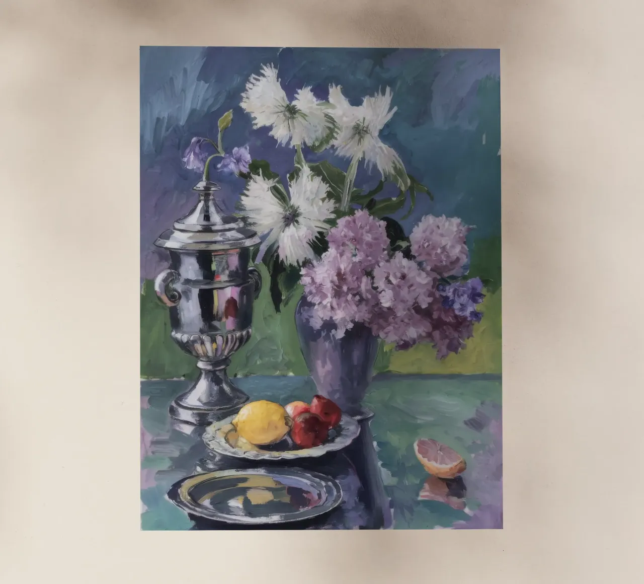 Lillà in brocca d'argento pellicola backlit da Radiance Landscape