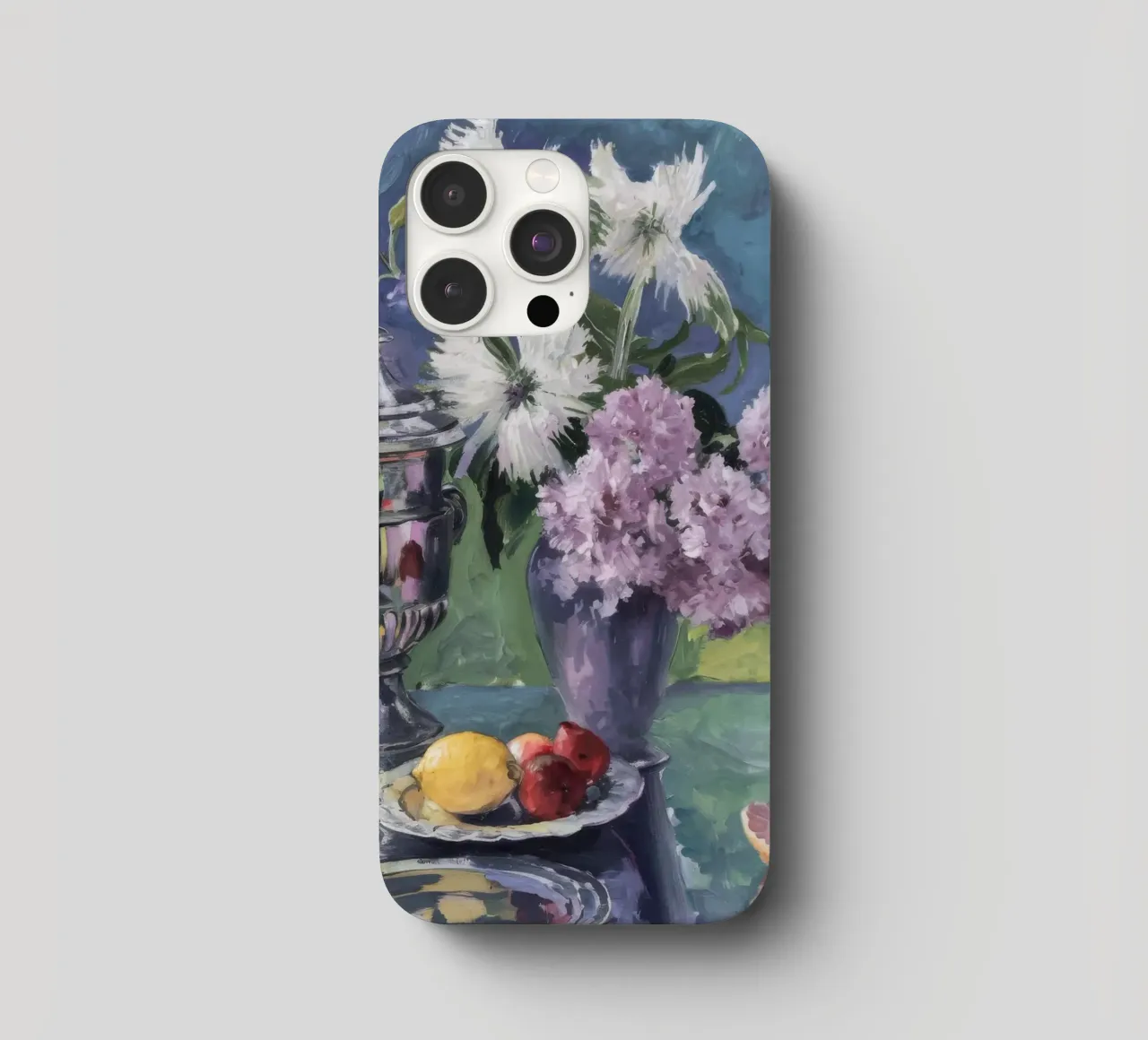 Lillà in brocca d'argento cover iphone da Radiance Landscape