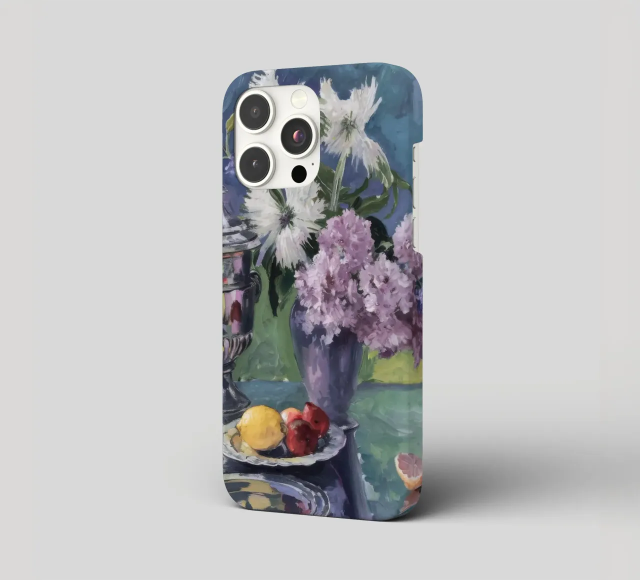 Lillà in brocca d'argento cover iphone da Radiance Landscape